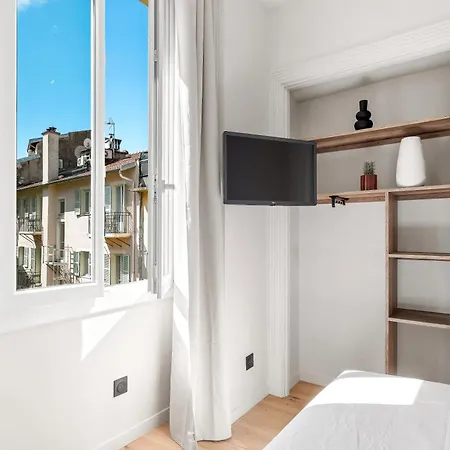 Riviera Cozy - Place Massena شقة