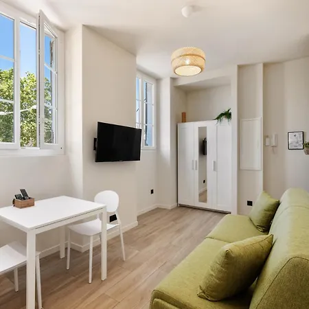 Riviera Cozy - Place Massena Apartment *