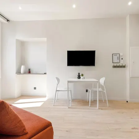 Riviera Cozy - Place Massena Apartment Nizza